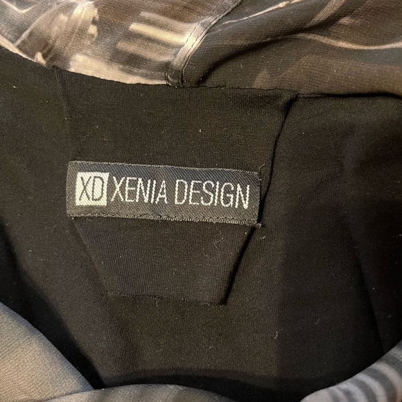 Designer’s Beautiful Black Top by XD Xenia Design - Picture 6 of 7